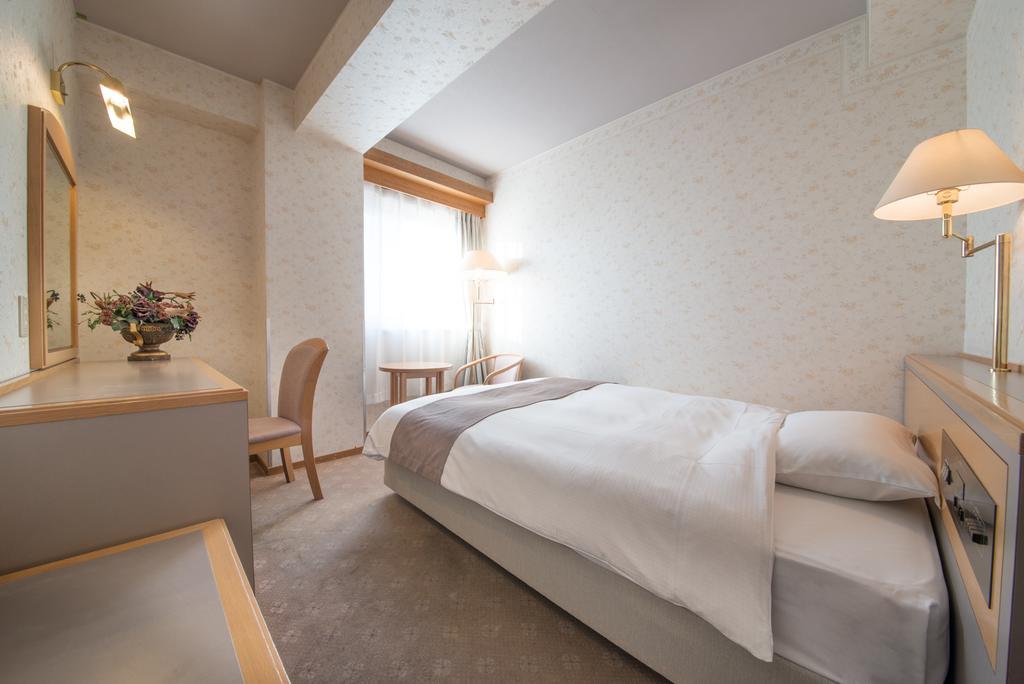 Takayama City Hotel Four Seasons Eksteriør billede