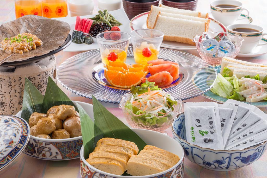 Takayama City Hotel Four Seasons Eksteriør billede